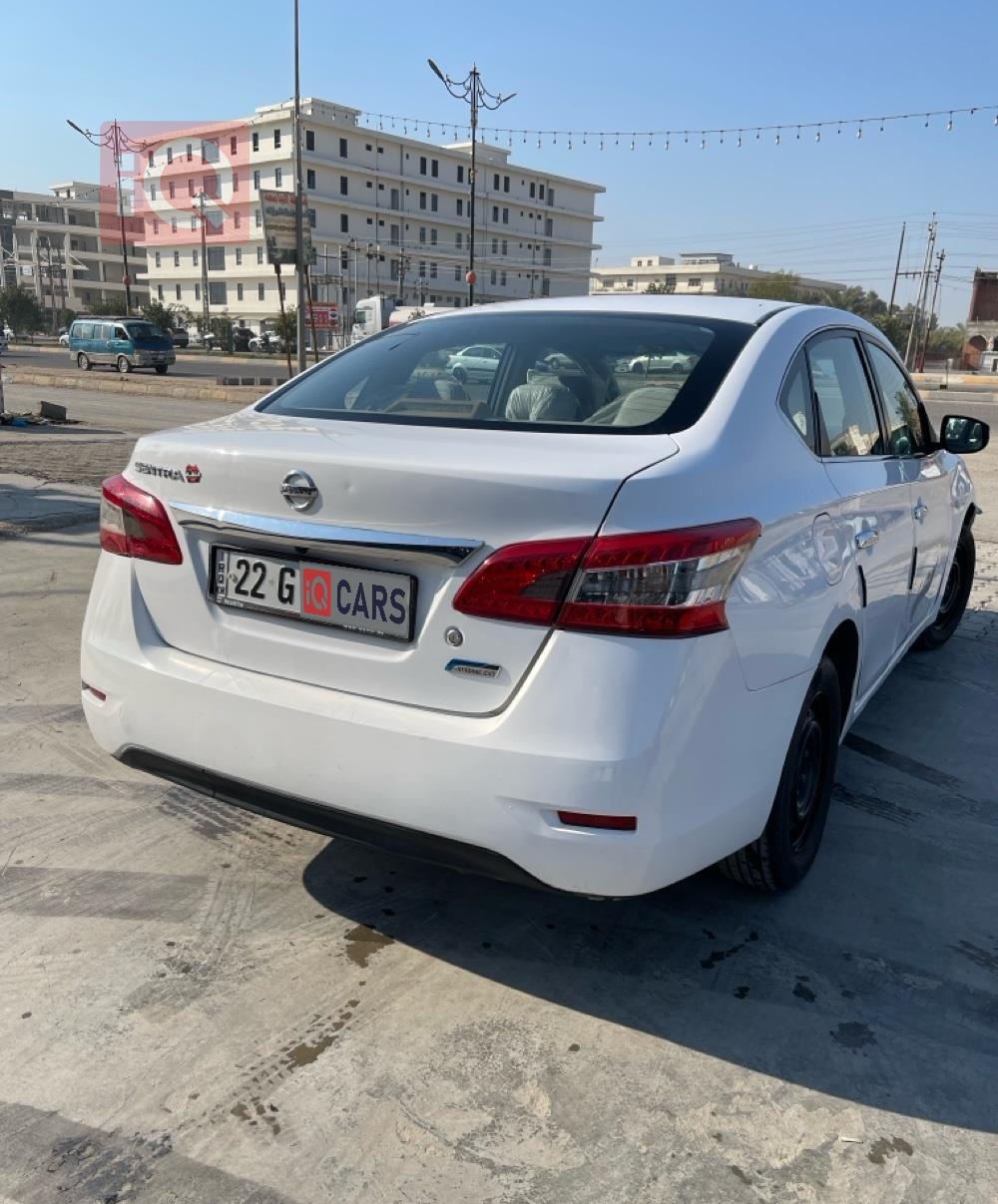 نيسان سنترا